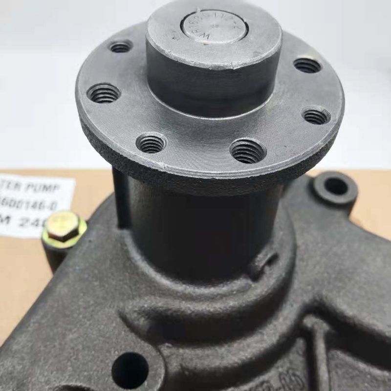 8-14600146-0 30*20*20cm Excavator Water Pump 5.3kg Excavator Electrical Parts