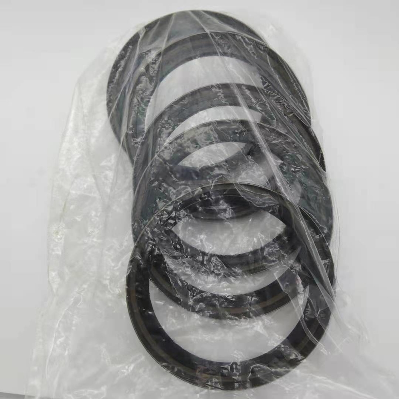 07012-10100 Shantui Bulldozer Oil Seal SD22 SD32 D85A-18 D85A-21 D155A-1