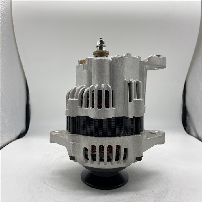 8-97182289-2 A2TA8383 Car Alternator Diesel 4JG1 Engine Parts 24V 45A Hitachi Zax70